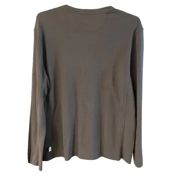 Magellan Outdoors Classic Fit Moisture Wicking Long Sleeve Shirt Size XL - Picture 2 of 9